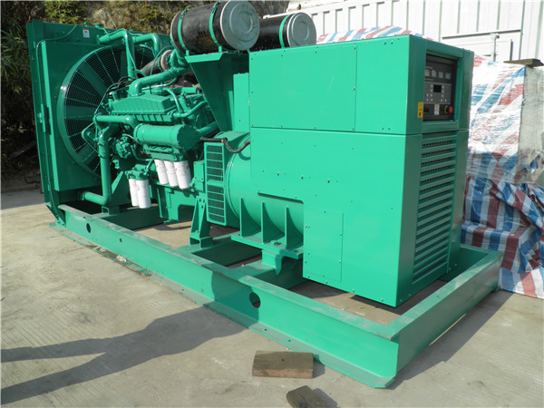 庆安出租发电机 发电机组厂家：柴油发电机组的控制屏的作用是什么？