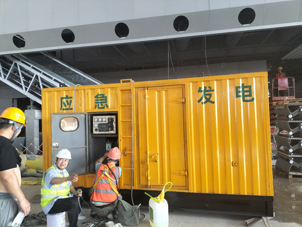 庆安怎样判断空气滤清器是否需要更换？